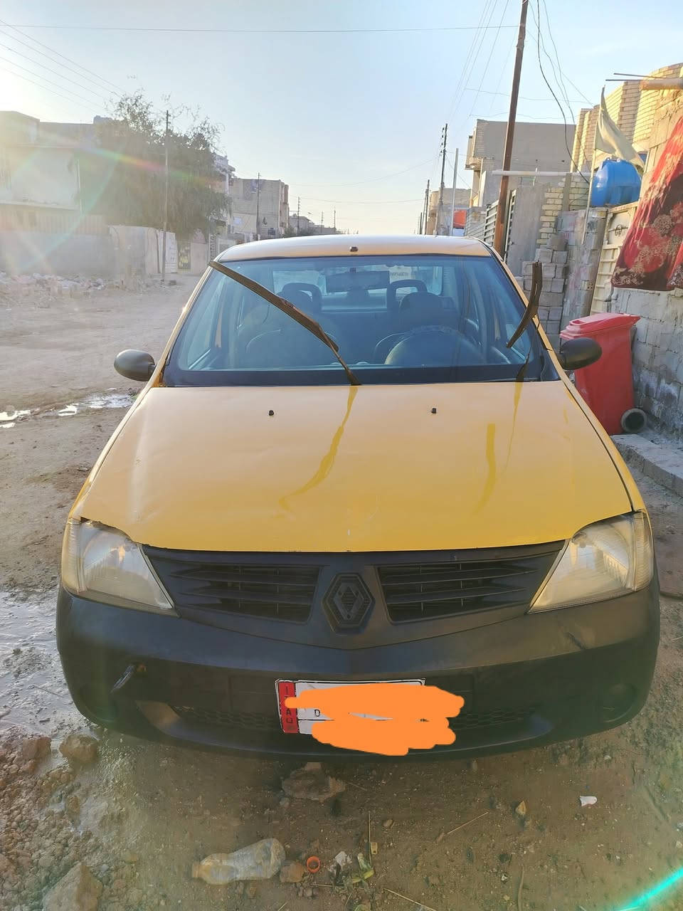 السلام عليكم رينو موديل 2009 رقم بغداد بسمي مكينه وكير مكفولات تبريد شغال ***********
