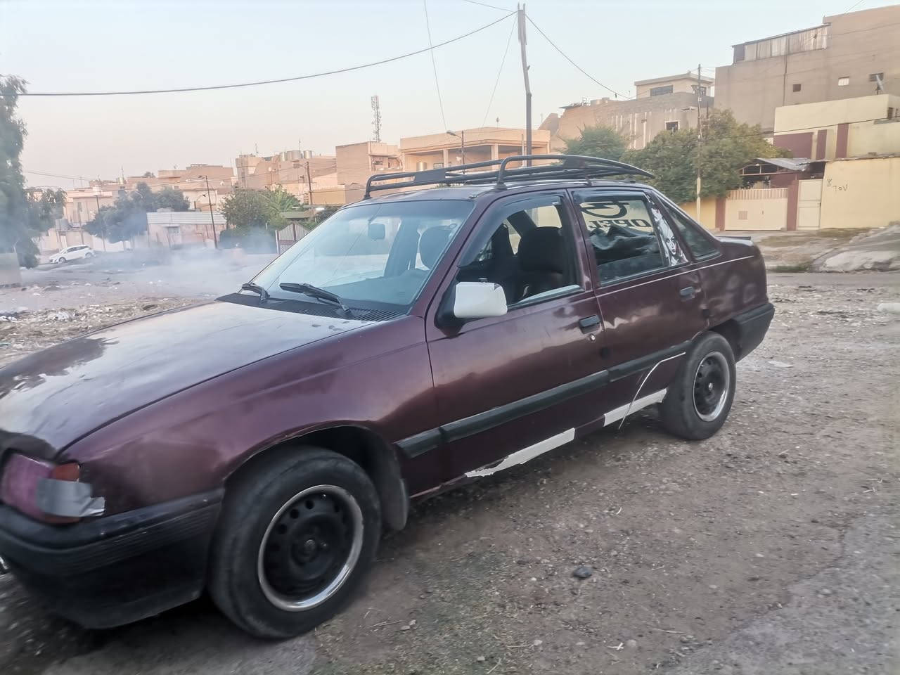 سلام عليكم عندي كاديت البيع  كاربون بانزين بيها تحويل وكاله ورقم كامل  السعر 23وبيها مجال المكان موصل حي المنصور  ***********0
