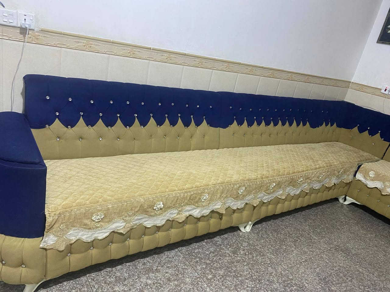 ديوان للبيع 10 امتار تسكام نضيف كلش العنوان بابل قرب العلويه شريفه للاستفسار اكثر التواصل خاص


**إذا كنت صاحب هذا الإعلان وتريد حذفه لأي سبب، رجاءا أرسل رسالة إلى الدعم الفني**