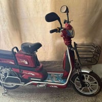 دراجة كهربائية • للبيع