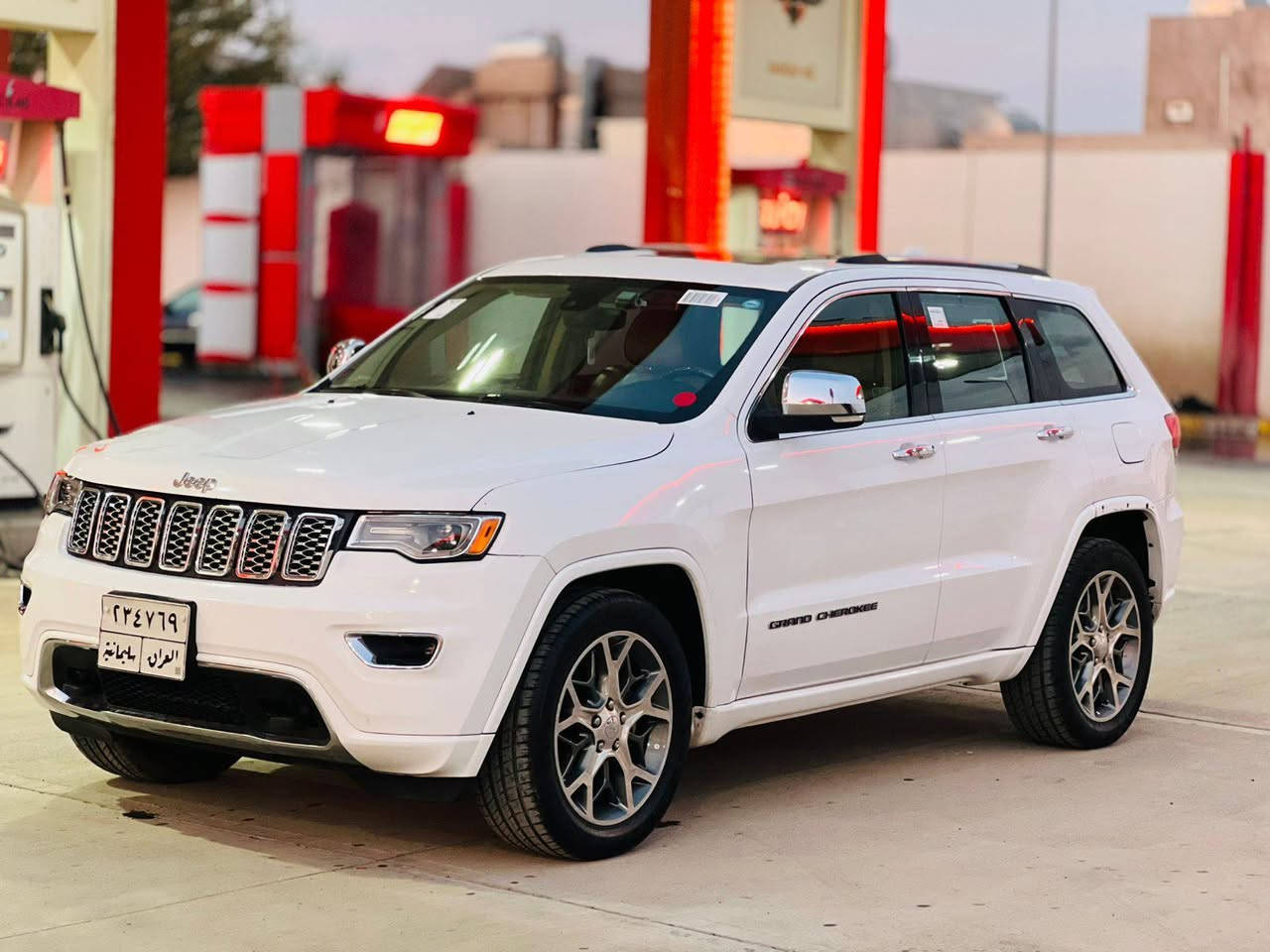 سلام عليكم ❤️
جيب ( اوفرلاند فول فول)
بي ٤ قطع صبغ بونيت و جامرلغ بيلادى صبغ و جامرلغ ورا و سندوك بي سياره جديدة بمعنى الكلمة
السعر (٢١٠ ) بيها مجال
موديل (٢٠١٧)  4*4
محرك (V6)🚀
دواخل اصفر مع صاج خشبي
جكات  
٣ رادارات ( امامي + جانبي + خلفي)
بانوراما
قيادة ذاتية
تحديد مسار
شفتات استيرن
حساسات امامية + خلفية
كشنات تبريد + تدفئه
كشنات خزن ميموري
جام الامامي حساس تشتغل ويه المطر
ستيرن حساس + خزن ميموري
كشنات خلفية تبريد تدفئه
سقف بانوراما
زنون لد + متحرك ويه الاستيرن
مراية قلابة مع p حساس + شفط + اشارة
نظام صوتي مسماعات harman/kardon مع مكبرات صوتية 
نظام كار بلي
صندوق شفط
دمام بالصندوق
نظام ايكو + سبورت
 رقم (سليمانيه باسمي)هزه جديدة سنوية صاقط 
صدر امامي خلفي لوك
تخم تاير جديد
مكانه كركوك 
(***********)
