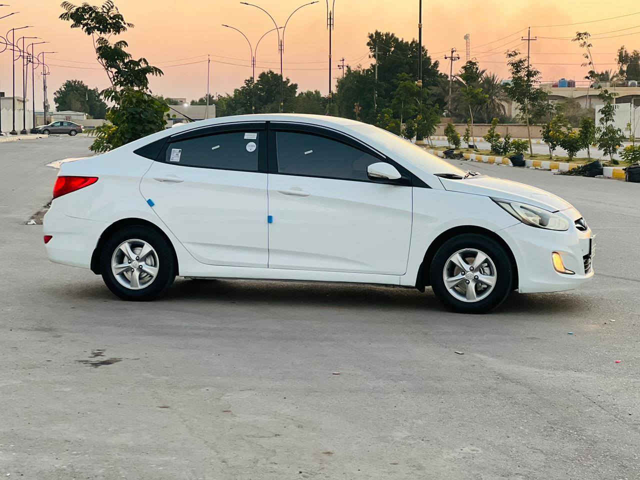 السلام عليكم
للبيع اكسنت 2014 خليجي مكفوله ما عده الدوس بيهن صبغ وبارد بالصندوك 

سنويه لل٢٦ سياره جديده وجاهزه محرك 1600 ما مفتوح

تخم تاير حدادة كله جديد

مكانها الناصرية مركز المدينة

السعر 88 وبيها مجال

*********** //***********
