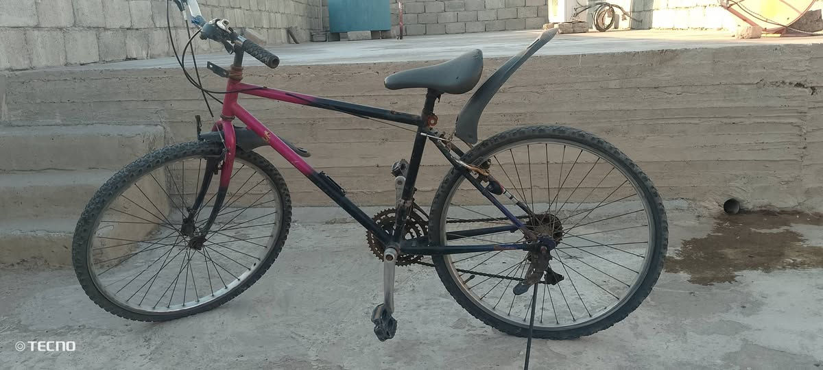 السلام عليكم 
بايسكل حجم 26
سعر 40 قفل 35
‏‪***********‬‏
