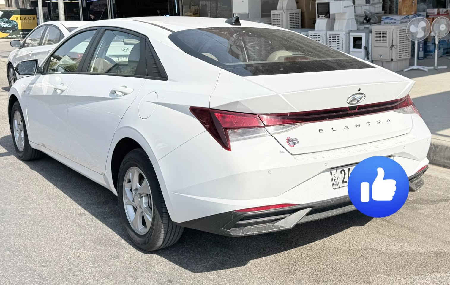 السلام عليكم
هونداي النترا خليجي   ولسيت صيني
موديل2022
نص فول 
موصفات 
تبريد قطعتين / شحن واير لاس/  حساسات كامره  
بدون ضرر  فقط شبر صبغ بل دعاميه الخلفيه
ماشيه ٦٥ الف كيلو 
السعر 142  وبيها مجال
للاستفسار  ***********
