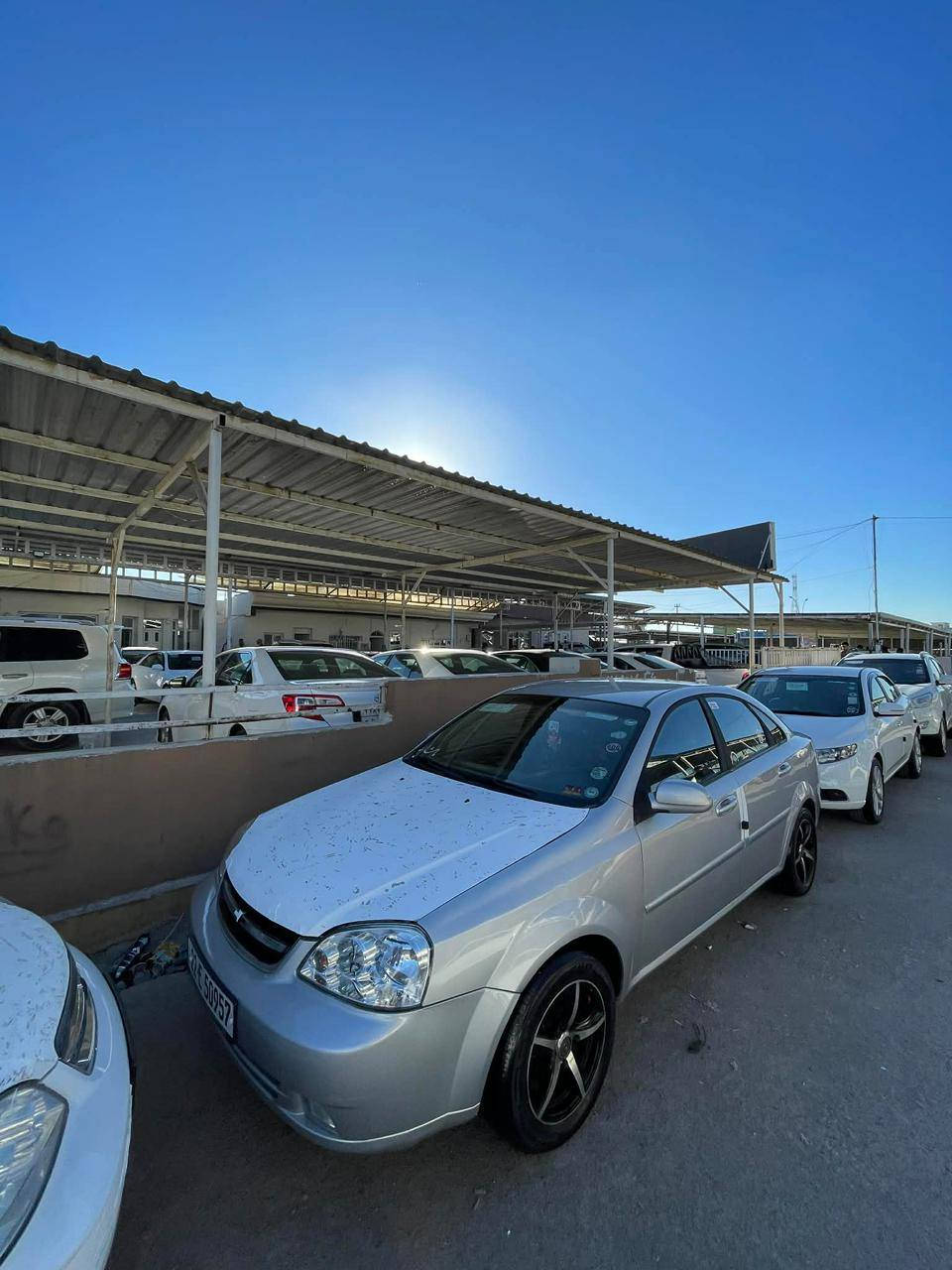 ابترة موديل ٩ كير اتوماتيك سيارة بيها جاملخ واحد بشرط بدون معجون بدون دواخل كير محرك بشرط تحويل وكاله بشرط سياره تبريد ثلج سياره حيل حلوه مال جناي جاهز مقدمه ٤٥ كل شهر ٣ سعر حسب انتفاق اي استفسار انتصل ع رقم *********** خاص مغلق اقصاد بس اهل موصل
