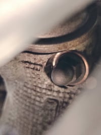 اسلام عليكم سكنس فحل خطين صار 17 يوم نزلته رمبه ماشيه 13 الف كفاله عام...