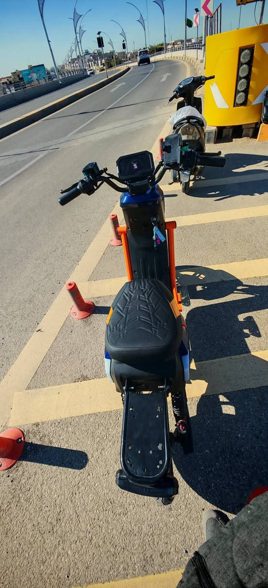 ماطور شحنت معدل بيه اهواي كولت بطاريه ليثيوم فوسفات حديد يعني امان و عدد الدورات 3000 دوره و الملف 2000W
العقل 48V و نضام ال BMS قوي امامي و خلفي و بشحنه الوحده يوديك 98 كيلو حقيقي كركوك, العراق


**إذا كنت صاحب هذا الإعلان وتريد حذفه لأي سبب، رجاءا أرسل رسالة إلى الدعم الفني**