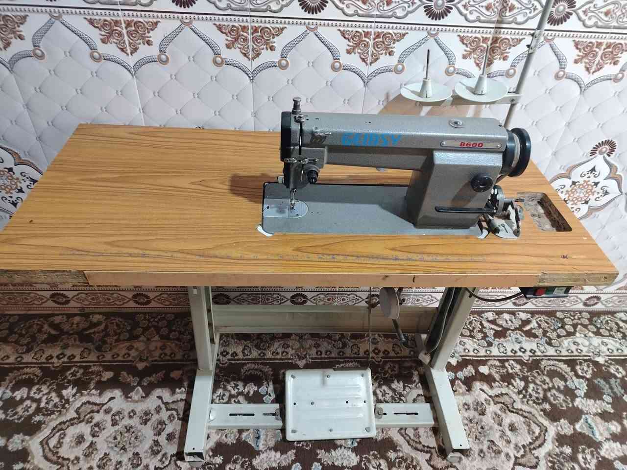 سلام عليكم
مكينه جمسي ماطور جبير نضافته مثل ما واضح بصوره 
مكان ناصريه مركز 
سعر تصل عله رقم ***********
