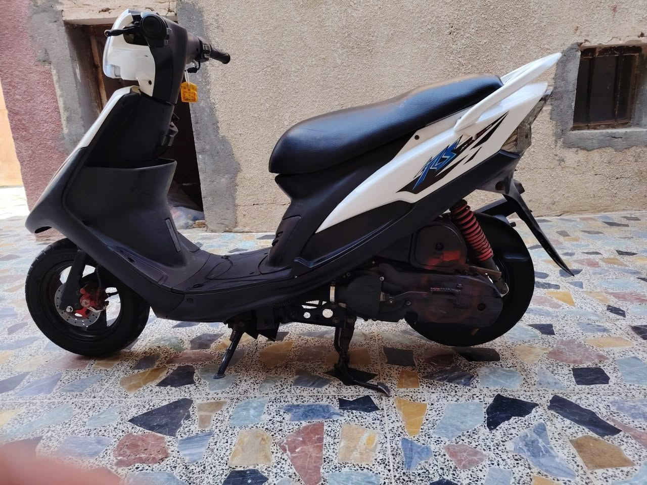 السلام عليكم ماكس عدلة لبيع فقط
لتواصل على الرقم ***********
