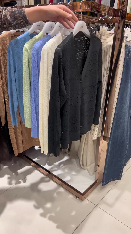 جاكيت بريسم صيفي ☀️✨ خفيف، أنيق، ومناسب للأجواء الحارة 🤍 للطلب والاستفسار راسلونا خاص📩 #fashions #أكسبلور #فاشن #ترند #الشعب_الصيني_ماله_حل😂😂 


**إذا كنت صاحب هذا الإعلان وتريد حذفه لأي سبب، رجاءا أرسل رسالة إلى الدعم الفني**