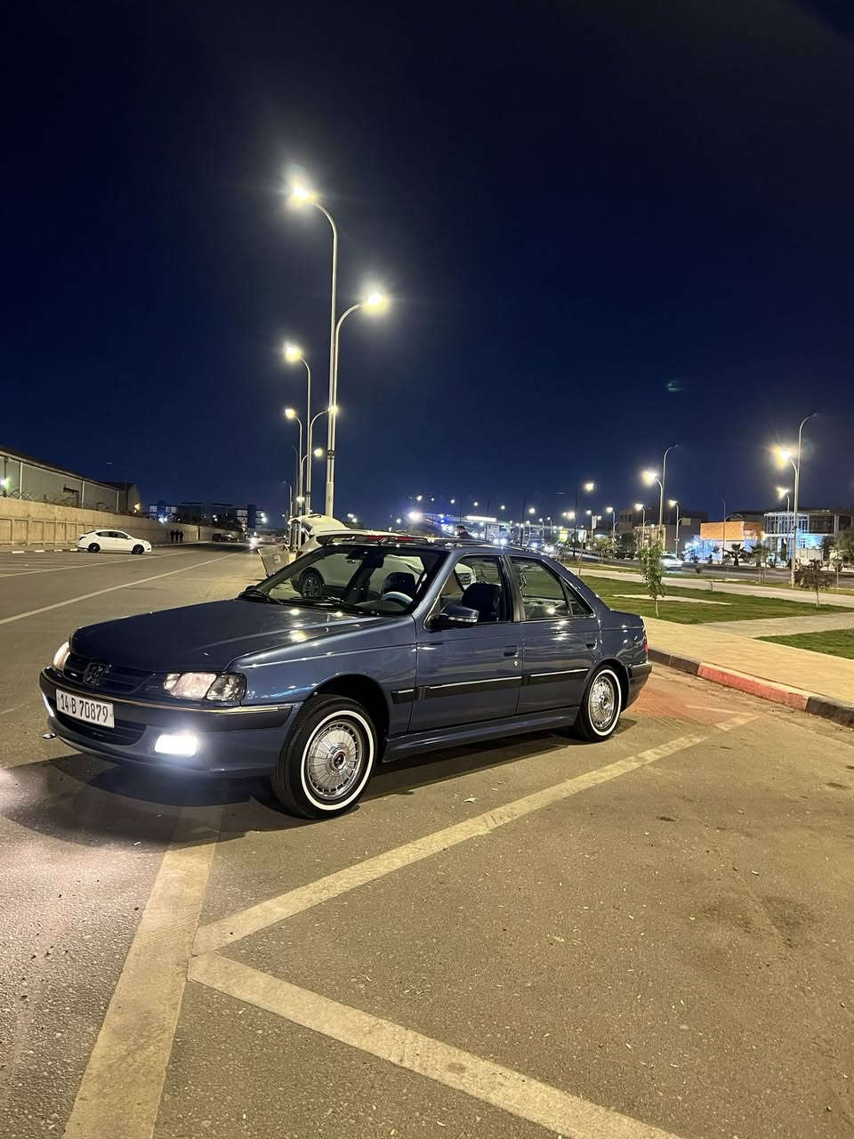 السلام عليكم بيجو بارص مديل 2024كفاله عامه تخم تاير جديد حداديه جديده ماشيه ثلاثه او اربعين الف العنوان البصره مشراق القديم 
الرقم:***********
السعر خاص
