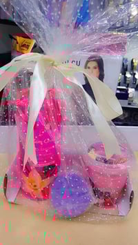 ✨ بكجات اليوم… وبكجات كل يوم ✨ إذا تبحث عن هدية حلوة ومرتبة وجاهزة احن...