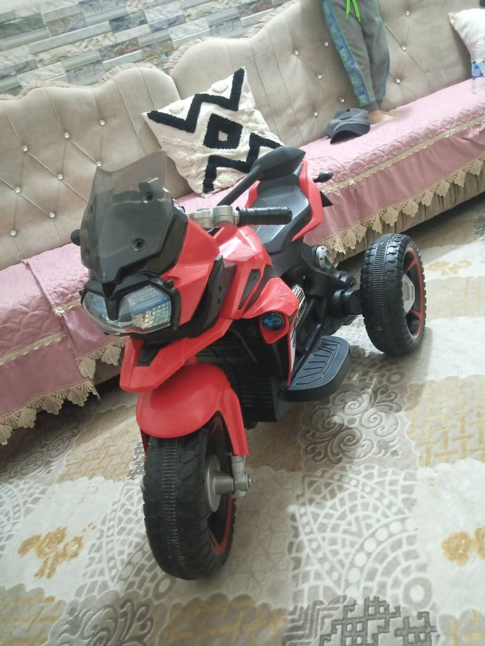 دراجه شحن اطفال
عمر من 1 إلى 6 سنوات 
دراجه اخت الجديده 
مكاني بغداد العبيدي شارع 20 
س 60 الف وبيها مجال


**إذا كنت صاحب هذا الإعلان وتريد حذفه لأي سبب، رجاءا أرسل رسالة إلى الدعم الفني**