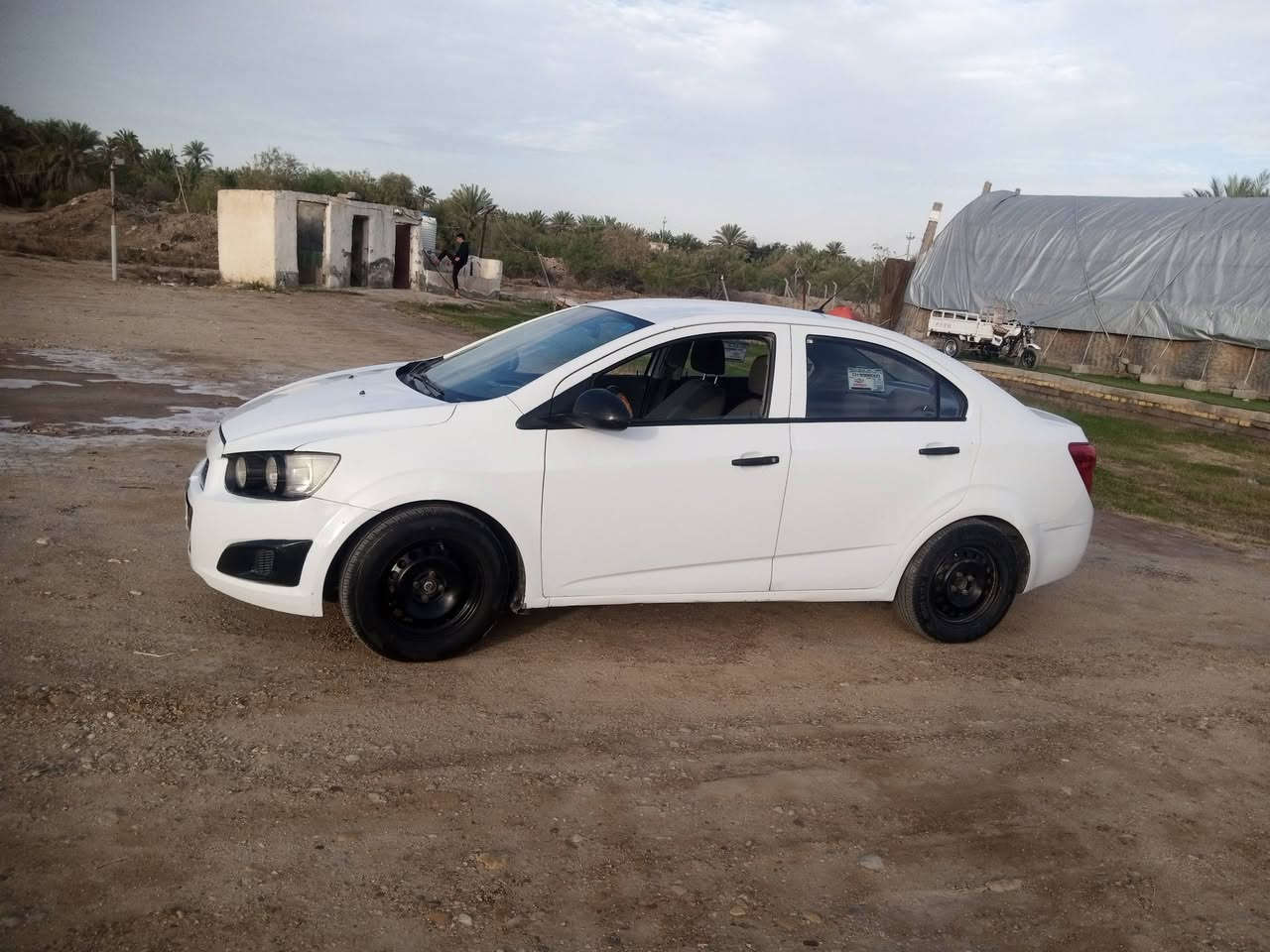 السلام عليكم سياره سونك 2012 كير 7 نمر مكينه 1800 تخم تأير حداديه نضيفه رقم إنكليزي سنويه تنتهي ب 2028 سياره جاهزه ما تذهب عليه ربع مكان ناصريه مركز السعر 62وبيها مجال 
رقم الهاتف ***********
