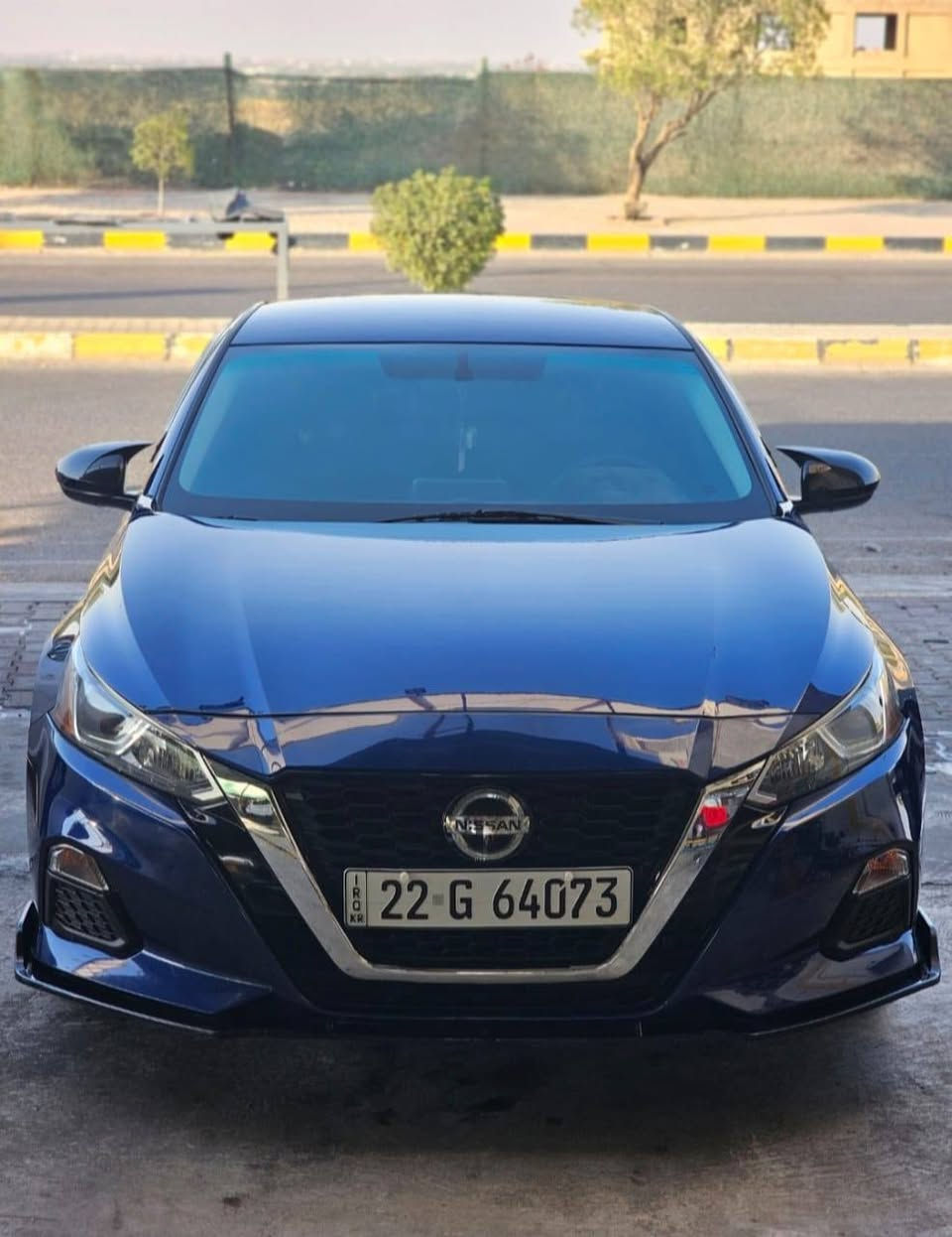 للبـيع /
نيسان ألتيمـا
Nissan Altima 2019 
🔸اللوحات : اربيل بأسمي تحويل ثاني يوم
🔸الضرر: جاملغ خلف السايق + باب خلف السايق مبدل مال كصة
🔸ايرباك : البرده خلف السايق فقط وراجع سستم
🔸بجم : كبس
🔸الموديل : 2019 
🔸الفئة : S
🔸حجم المحرك : 2,500
🔸اللون : نيلي .
🔸المفتاح : بصمة
🔸عداد المسافة : 158KM .
‏
‏🔸رقم الشاصي  | 1N4BL4BV6KC239933
🟢 مواصفات اخرى
(بصمه تشغيل عن بعد المقاعد مخمل أسود مدوشمه جلد ، شاشة كاربلي ، كاميرا خلفية دوار ، كرسي السائق كهرباء ، حساس النقطه العمياء ،ويل كب حجم 19 inch تثبيت سرعه رادار امامي توقف ذاتي لايت زنون )
كاملة مكملة مابيها اي نقص وبالحقيقة احلى من الصور
🔸السعر: ( 140  ورقة) وبيها المجال بسيط
☎️للاستفسار:***********
🚩 مكانها تكريت
