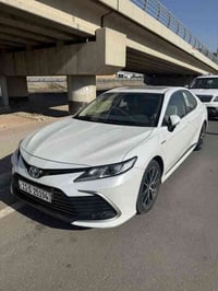 كامري 24للبيع  عبد اللطيف جميل ماشية 47 بيها مكانين بارد كلش صغار  على...