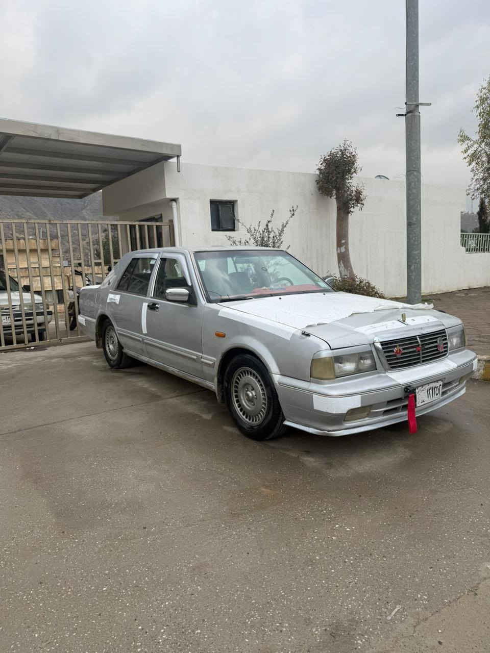 سدریک ٢٠٠١ 
ئاڕمی سلێمانی
گێڕ عادیەو گێڕو مەکینەی بەشەرت مەکینەی تازەیە دەعم و لێدراوی نیە پێش و پشتی کەپسە تەبرید ساردوگەرم  وشاشە ئایپادە جام کارەبایە بۆیاخی نیە . 
شوێن قەزای دوکان
سعری ٤٢ وەرەقەی معامەلە .گۆڕینەوەش ئەکەم 
*********** دخان, السليمانية
