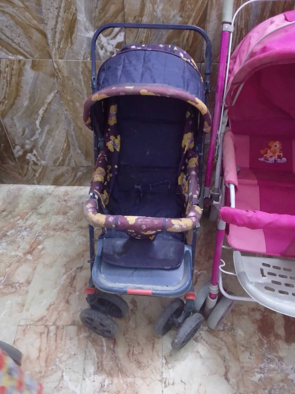 الستفسار وتساب ***********
المكان بغداد المدينه كلمن وا سعره
