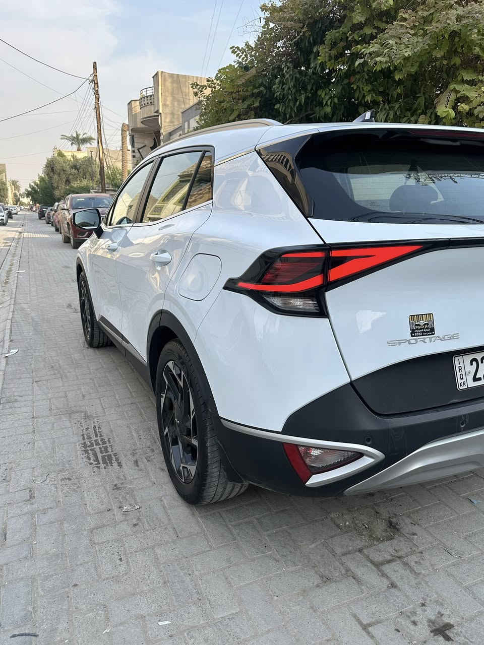 سلام عليكم للبيع كيا سبورتج 2023 خليجي رقم اربيل سيارة فول مواصفات 1/1 عدة البانوراما 
بصمة 
كشن كهرباء
جنطة كهرباء
تدفئة كشنات وستيرن
مود درايف
لد امامي خلفي
شاشة ديجيتال
حساس امامي خلفي 
مكينة 2000 دوش
كير AT
مري كهرباء
مكاني السيدية 
للاتصال ***********
