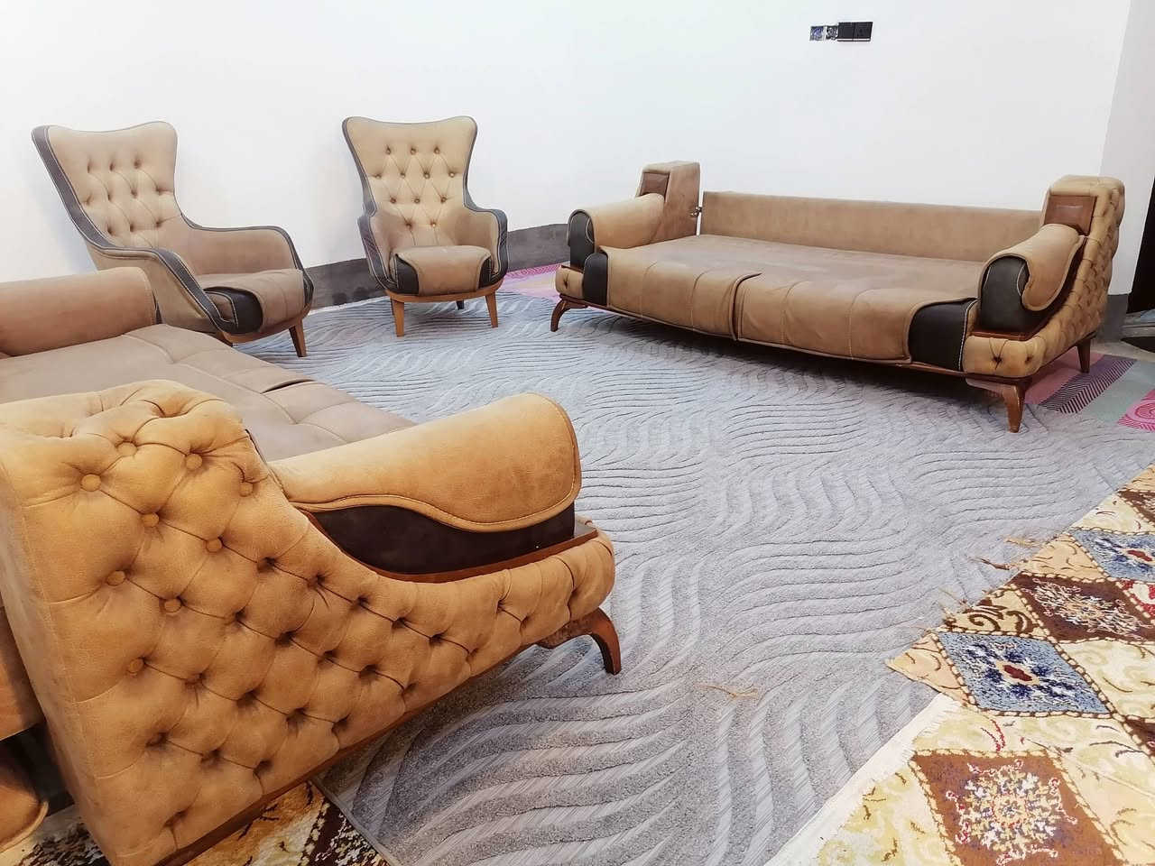 تخم تركي ابو سرير
بل اصل سعره مليون و500
اريده ٩٠٠
*********** بغداد
