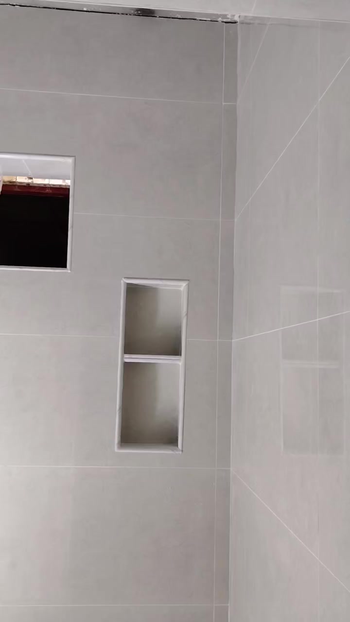 خلفه مصري لتطبيق جميع انواع السيرميك والبورسلين *********** والكاشى والمرمر والبيات ٠
