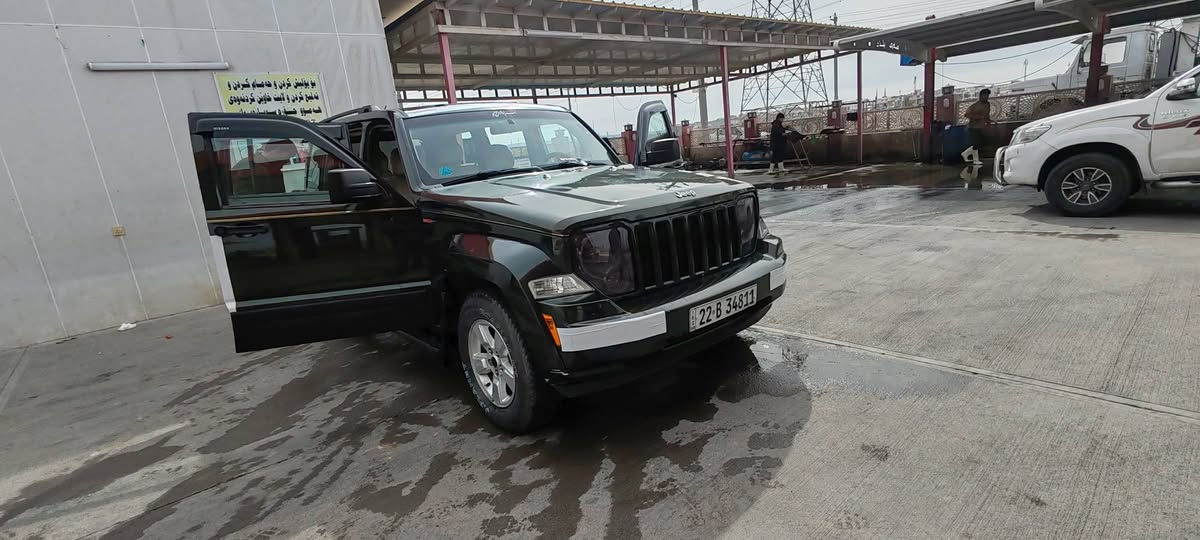 ليبرتي 2010 سنوي جديد منظومة غاز إيطالي كير محرك بشرط نفس الدقه الوكاله او تحويل البيع مستعجل مكان سيارة اربيل 1مليون غرامه يرجع *********** واتساب سعر 78 بس الباب صندوق سبغ
