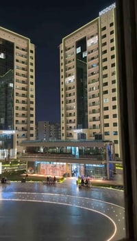 🏡 شقة للإيجار – مجمع البروج (برج هدير)  🏢 الطابق: الثاني 📐 المساحة: 19...