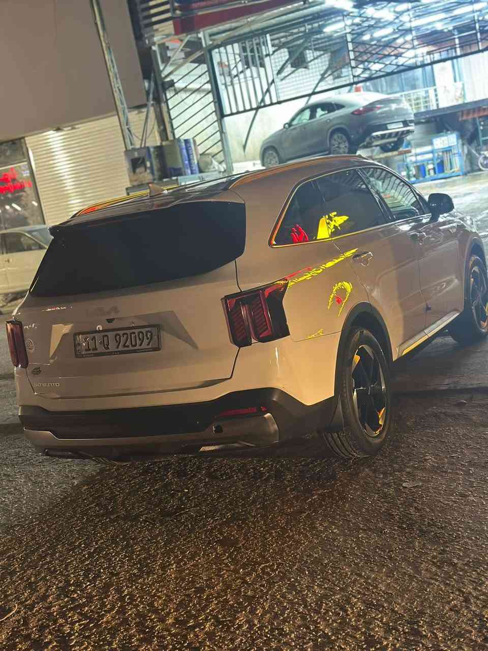 السلام عليكم كيا سورنتو 25 رقم بغداد مداور ثاني يوم مواصفات فول عدى البانوراما كشن كهرباء كير ماوس ماشيه 37 مكفوله كفاله عامه مكان السياره نجف مامتواجد عالفيس للاستفسار الاتصال ع الرقم *********** السعر 330 وبيها مجال قليل
