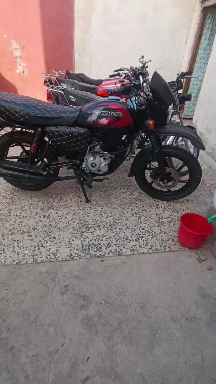 بوكسر جبلي فحل مديل 23رقم والوحات ما مستلمهن سعر مليونين مفتوحه مجفته وكاله ***********مكاني شط العرب الفيحاء يم جسر خالد
