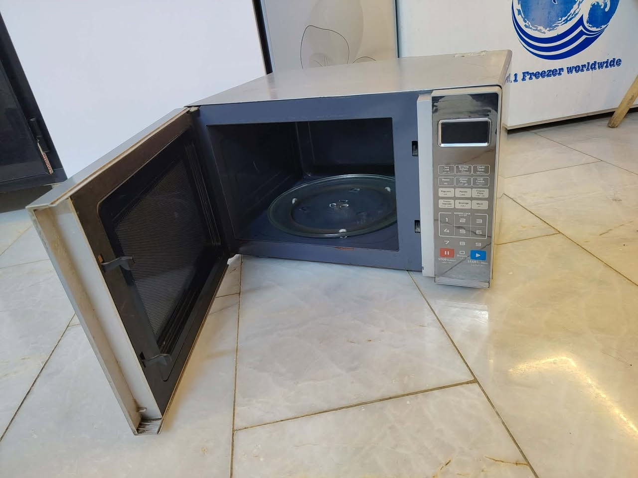 ماكرويف حجم جبير سعر 60


**إذا كنت صاحب هذا الإعلان وتريد حذفه لأي سبب، رجاءا أرسل رسالة إلى الدعم الفني**