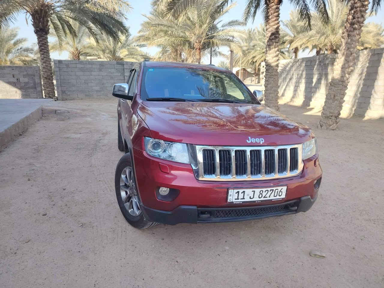 للبيع جيب 13خليجي فول مواصفات لمتد حادثه قطعتين جاملغ وباب السايق رقم بغداد بسمي  ترهم مراوس بسياره ناصيه كادنزه او كيا كورس ***********
***********
