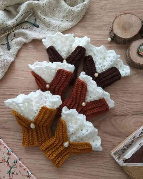 سلام عليكم بنات اني اشغل حياكه شغل يدوي حسب الطلب الالون والحجم لطلب مراسله خاص او على الرقم *********** واتساب وهاي الفتره اكو عرض على كل قطعه 🥺❤️
