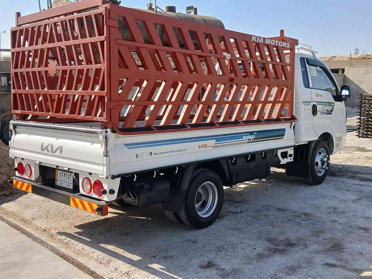 سلام عليكم ورحمة الله وبركاتة كيا حمل رقم بغداد مديل 2023 مكفوله كفاله عامه ماشيه 38 الف سنويه بسمي سعرها 210 رقم الهاتف ***********
