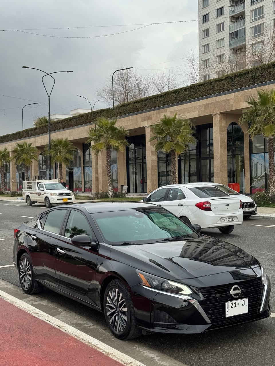 NISSAN ALTIMA 2024 SV
نیسان ئەڵتیما ٢٠٢٤ – مواسەفات (SV)

🚘 بێ تۆربۆ – بێ دەبڵ ئەکسل
📏 ماوەی ڕۆشتن: 15,000 مایل

ڕەنگی ڕەشی قەتران، نموونەی جوانی و هەیکەل
هەموو گیانی لەسەر دەقی بیلادیە

🔹 مواسەفات SV:
▪️ شاشە گەورە
▪️ کامێرا و حاسە
▪️ بەسمە
▪️ شەغال
▪️ ٣٦٠ پلە ڕادار
 ▫️ ڕاداری ئاوێنە
 ▫️ خەتی جادە پێش و پشت
 ▫️ تەحدید سورعە
▪️ تەحەکوماتی کاملی سەر سووکان
▪️ کوشن کارەبای
▪️ کار پلەی (IOS, ANDROID)
▪️ ئاوێنە کارەبای
▪️ ئاوێنەی ناوەڕاست دژە فوول
▪️ لایتی پێشەوە عەدەسە، زینۆن، لید(LED)
▪️ لایتی دواوە کامل لید(LED)
▪️ فوول لایت ئۆتۆ
▪️ زۆر مواسەفاتی تر…

✔️ گێر مەکینە نەکراوەتەوە بە شەرت
✔️ گێڕ، مەکینە، تەبرید و کارەبایات بە شەرت

✔️ کامل سێرڤس کراوە
✔️ ڕۆن و هایدرۆلیکی تازە گۆڕاوە
✔️ چوار تایەی تازەی بیلادی لە ژێرە
✔️ ویلەکان شووختی نییە
✔️ تازە پۆڵیش و حەمام کراوە

▪️ تەنها بۆنید بۆیاخە
▪️ بێ ئێرباگ
▪️ دەرگای سەیاق بەس کلێرە
▪️ دەعامی بۆ دەعامی بە شەرت
▪️پێشی کامل بیلادە بە دەعامیەکانیشەوە

     سەیارەکە نموونەیە ماشاءاللە
 وردە و چاڵ و شوخت و گۆڕاوی نییە

ڕەقەم و سەنەوی تا ٢٠٣١ تازەیە
تەحویل و غرامە بە شەرت

📍 شوێن: سلێمانی
📞 پـەیوەندی:
*********** (WhatsApp)
***********
