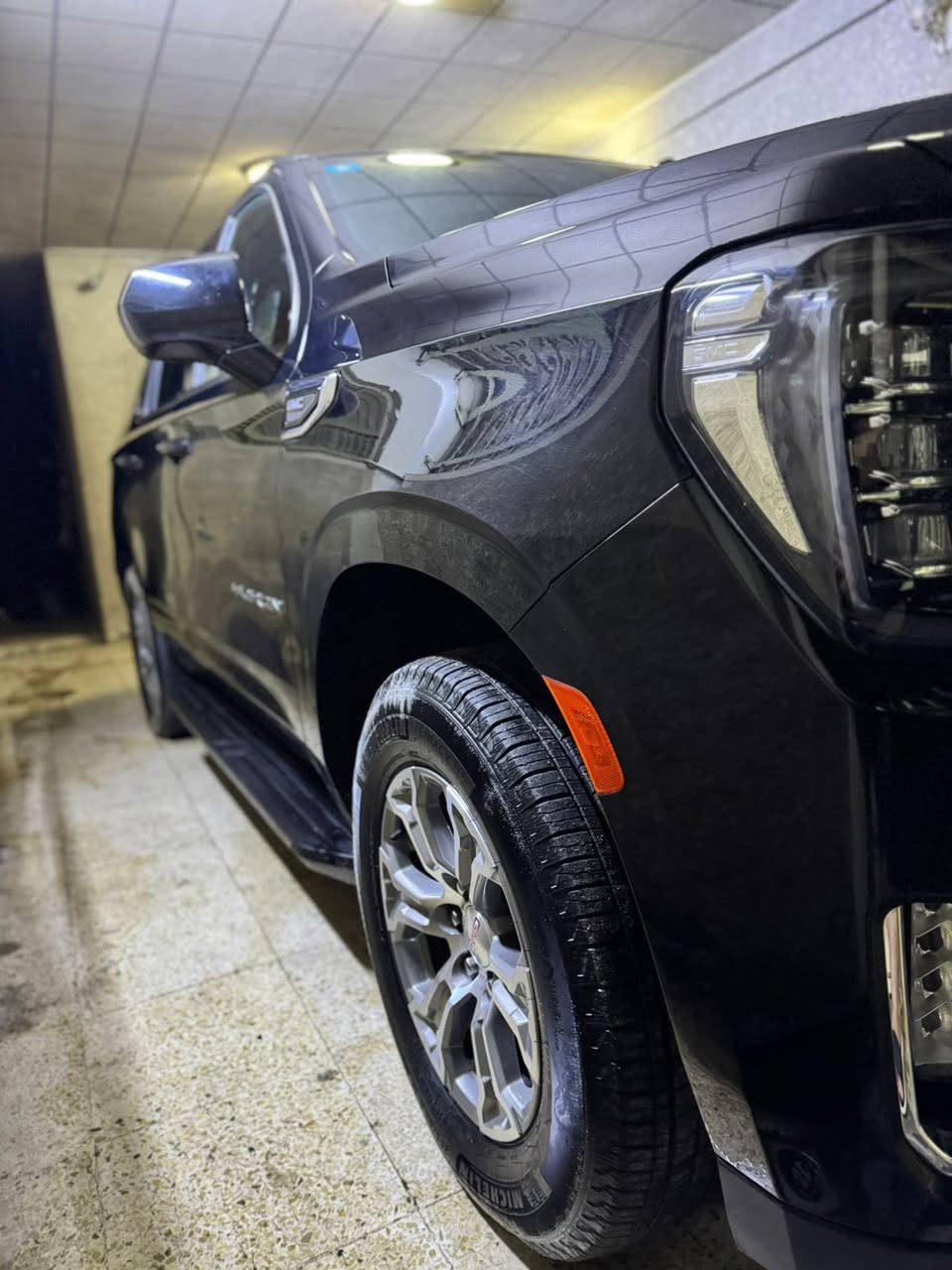 السلام عليكم عندي يوكن ٢٠٢٤ رقم بغداد الدولي جديد سنويه وأرقام وهزه كله جديد بسمي تحويل ثاني يوم سياره جديده بحاله الوكاله ماشيه ٧ الف فقط بعدها زيرو يعني على ايدي اني ماخذها وكاله المنصور ام الضمان سياره كفاله من كلش صبخ ضربه من دعاميه للدعاميه مواصفاتها معروفه جمسي مكانها بغداد عارضها ب ٥٢٧ وبيها مجال للشراي وهذا رقمي 
***********
