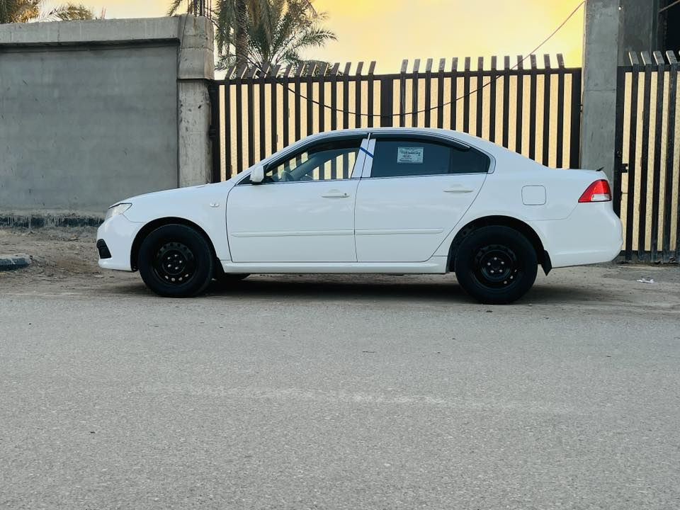 سلام عليكم 
اوبتيما 2010 خليجي 
كصه جنطه لحيم باجات 
متومه طبق اصل  
كهرباء كله شغاله 
صدر تايرات كير بمحرك  2000 بانزين كله مكفول
منضومه زنون 
راديتر جديد مي زيتي 
دوشمه كشانت بطاين بوب جديد 
مكان واسط 
***********
