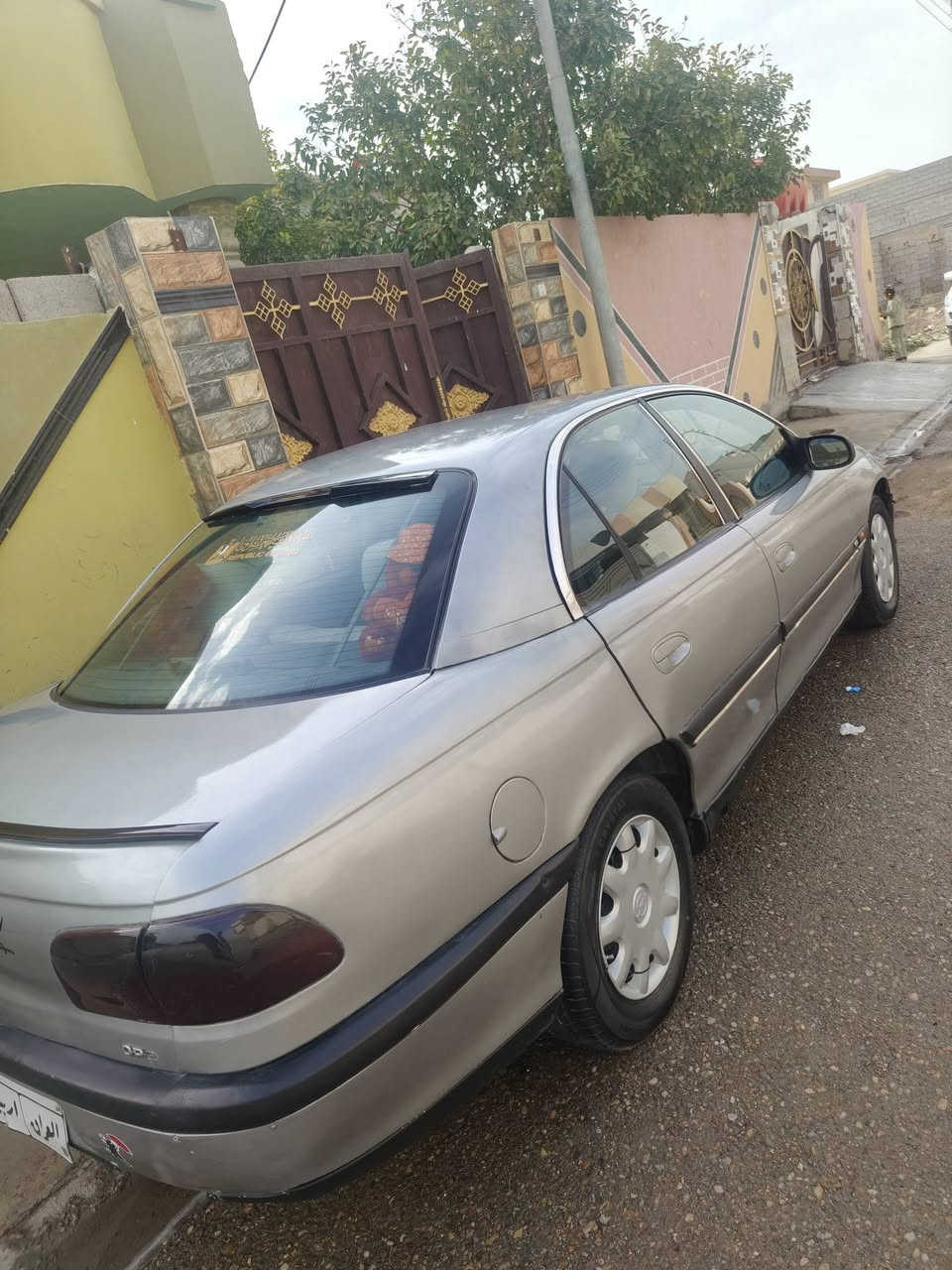 اوبل بزون موديل ٩٥ مكينة ونجي خير من الله السعر ٤٠ وبيهة مجال *********** المكان ديالى المقدادية
