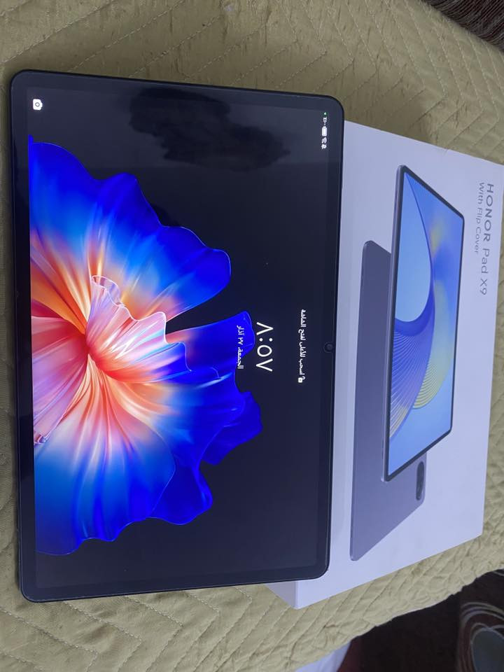 السلام عليكم 
ايباد هونر x9 
ذاكرة 128
الايباد جديد كلشي مابي نضيف 100% استخدام قليل جداً جداً 
سعر ٢٦٥ الف
عنواني بغداد الغزالية 
للتواصل  *********** اتصال واتساب
