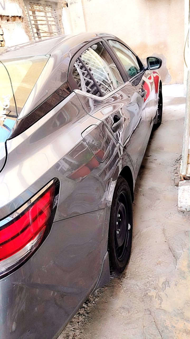 السلام عليكم نيسان سنترة موديل 25الموصفات S رادارات امامي وخلفي تحكم استيرن بصمة تحديد مسار حساس مري  ماشية ١١٠٠ ميل السعر ١٣٠. او مراوس


**إذا كنت صاحب هذا الإعلان وتريد حذفه لأي سبب، رجاءا أرسل رسالة إلى الدعم الفني**