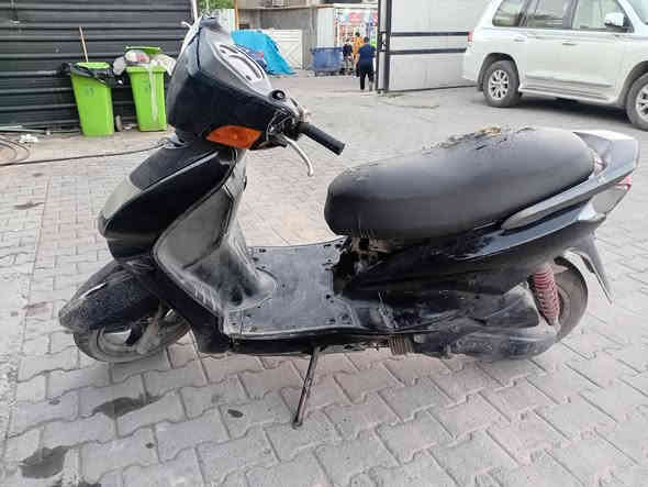 سلام عليكم سكنس نثيه للبيع كوم حديد السعر150قفل ربع مانزل مكاني صليخ 600 رقمي***********
