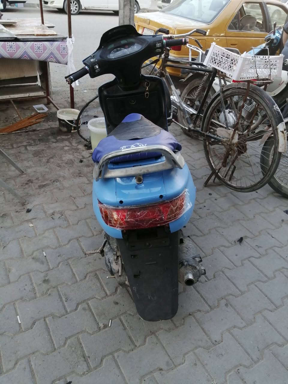 سلام عليكم فراشه البيع ما بيه شي مجفته مره وحده قبل شهر 350وبيه مجال و مراوس


**إذا كنت صاحب هذا الإعلان وتريد حذفه لأي سبب، رجاءا أرسل رسالة إلى الدعم الفني**