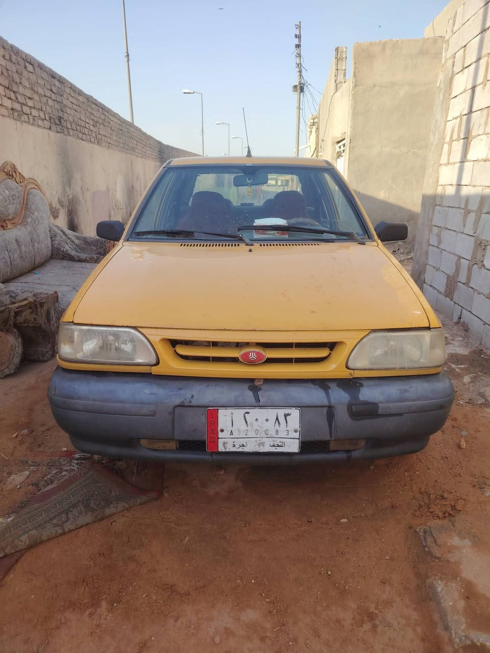 السلام عليكم سايبه للبيع مديل 12 سياره ماعايزه كلشي حداديه جديده وره كدام اسياره بيها خيط بخار ومطلوبه هيئه وغرامات 500 الف ينقطعن من السعر  سنويه صاقطه  
الشراي يتصل وبي خير ويدلل ***********
