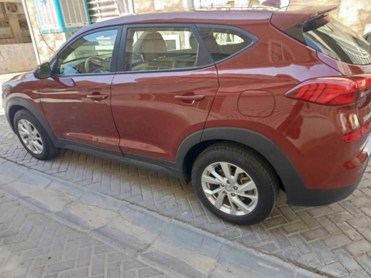 توسان 2019 للبيع
السيارة وارد امريكي بيها 3 قطع حادث امريكا  
محرك GDI رقم بغداد بسمي سيارة جاهزه بدون اي نقص السيارة نص فول السعر المطلوب 143 وبيها مجال بسيط مكان السيارة بالاعظمية للاستفسار *********** 
مكلف بنشر
