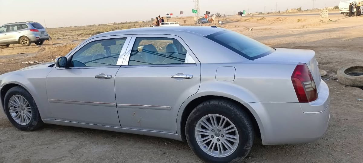 سياره جاهزه رقم بغداد وبسمي اريد مراوس***********

