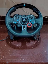 من رخصة الادمن . دركسون لوجتيك g29 نضافتة 99% شغال واذا بي اي خلل اخذة...