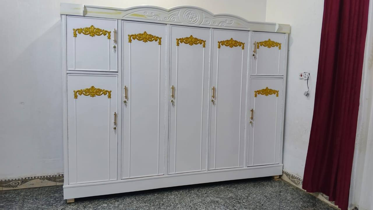 على بركة الله تم تجهيز كناتير نجاره عراقيه تصميم تركي شغل درجه  أولى 
صبغ حراري خشب صاج طبيعي الداخل والخارج 4ملم حسب الطلب 
يتوفر خدمة الاقصاد 
للحجز ولاستفسار الاتصال على الأرقام أو المراسله 
***********
***********
نجارة سلوان الشويلي
