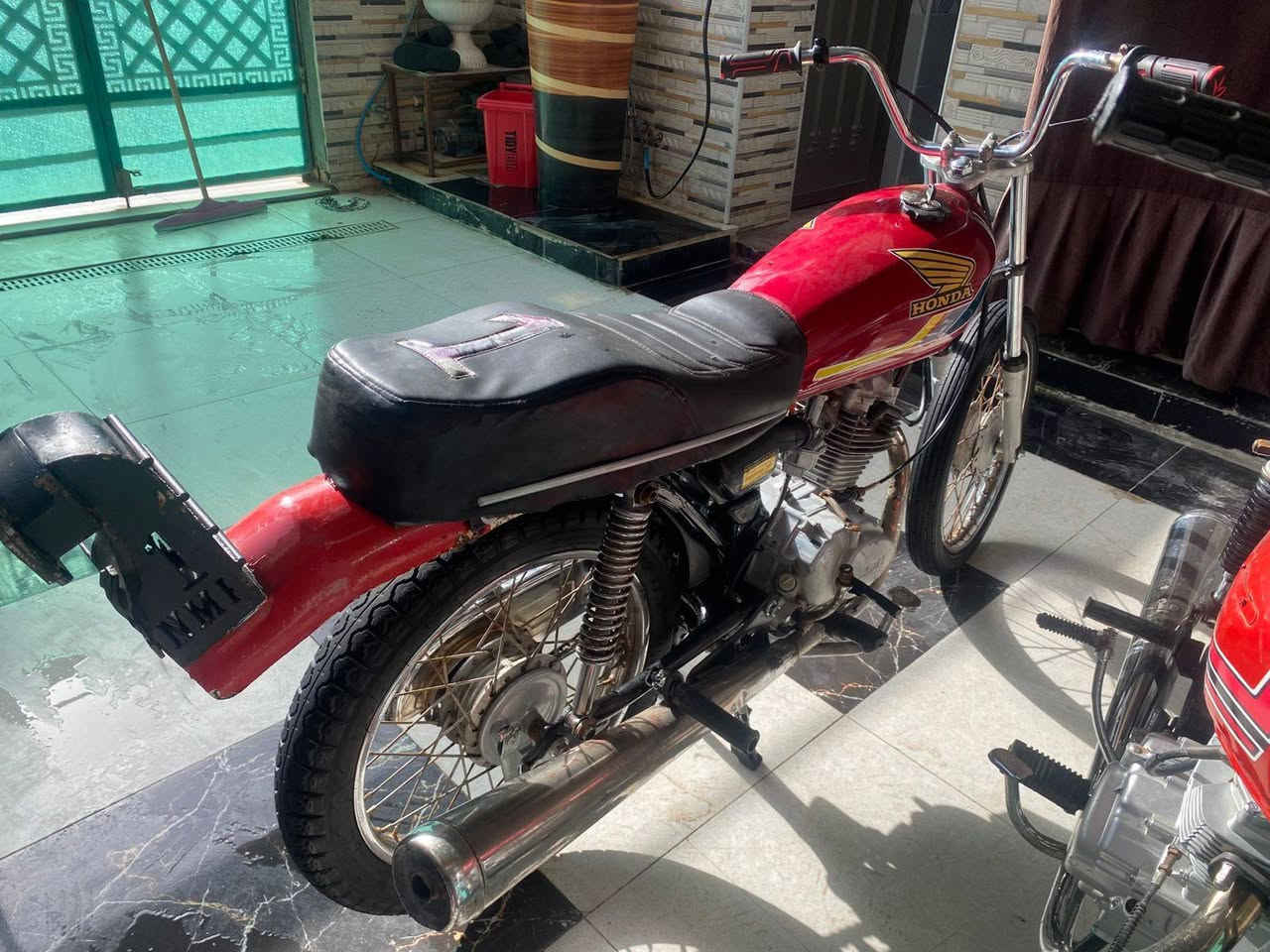 السلام عليكم دراجه كلك كلك كلك للبيع السعر 450   سوق الشيوخ الدجين الستفسار ع رقم ***********
