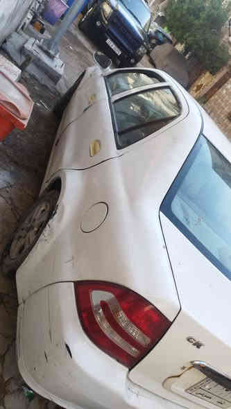 سلام عليكم جيلي للبيع ٢٠١٣ سياره عضمتها حلوه محرك ١٦٠٠ بلادي حداديه جديده تخم تاير تبريد تتفئه كله شغال سعرها ٣٣ وبيها مجال مكاني بغداد الحريه رقم تلفون ***********
