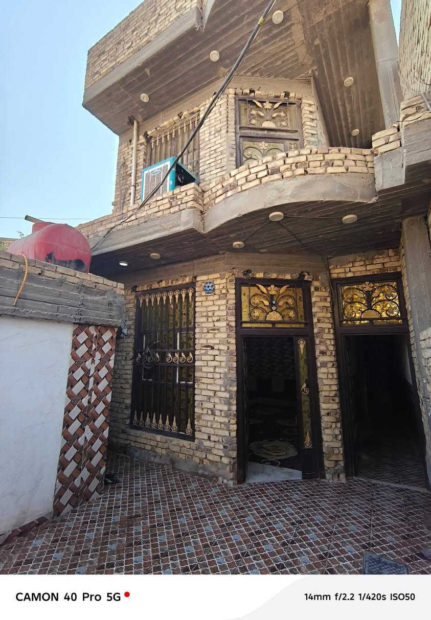 #دار_للبيع مبادره او نقد
بناء حديث  كونكريت مسلح
العنوان : شارع ستين مقابل صيدليه كبسوله 
المساحه : 110 متر

يحتوي على غرفه عدد 3
صالة  عدد ثنين
استقبال 
مطبخ
صحيات 

————————
#نستقبل_جميع_عروضكم
———————————————————
🔺#للاستفسار مراسله واتساب ع الرقم التالي 

 ***********  📲
 
—————————————————————
او زيارة مكتبنا 
🔺مكتب رسول الناصري للعقارات 
🔺العنوان:-شارع ستين مقابل صيدليه كبسوله
