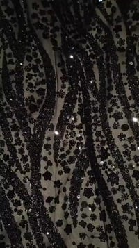 مقاس ٤٢/٤٨ • ملابس